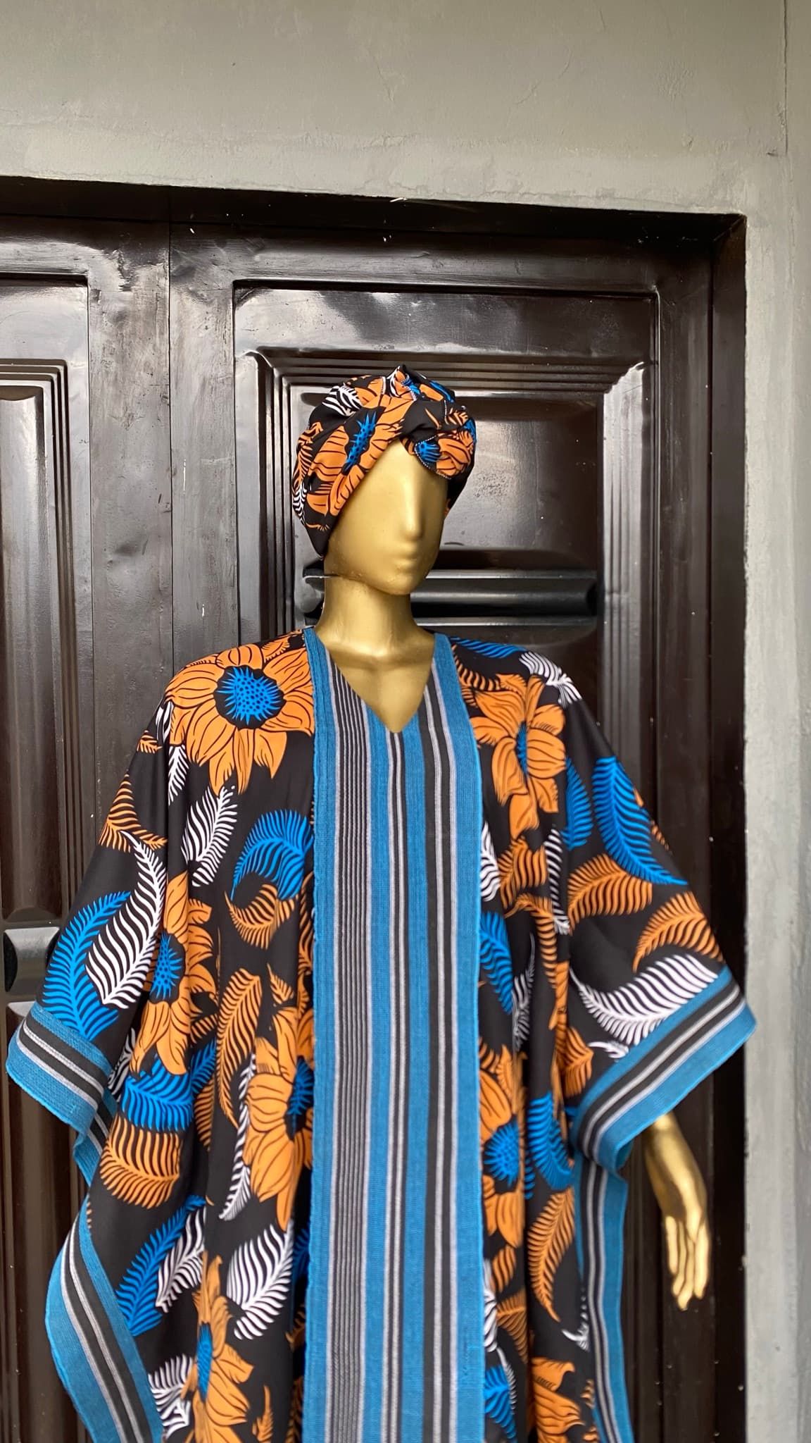 The EWÀ boubou